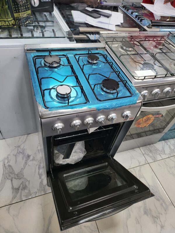 Cuisinière astech 4 feux 60x60